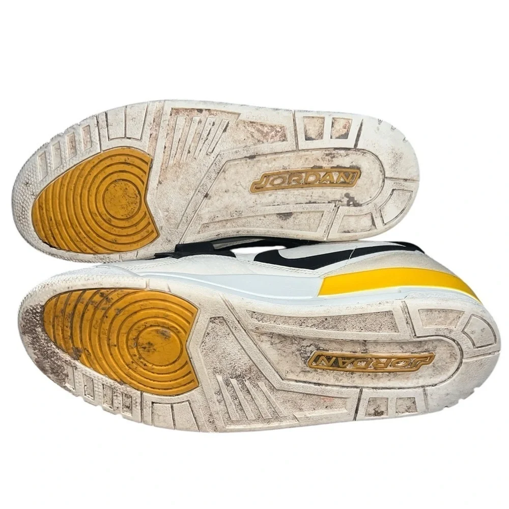 {Nike Air Jordan Legacy 312 Low Pale Vanilla University Gold Yellow Chicago 11.5